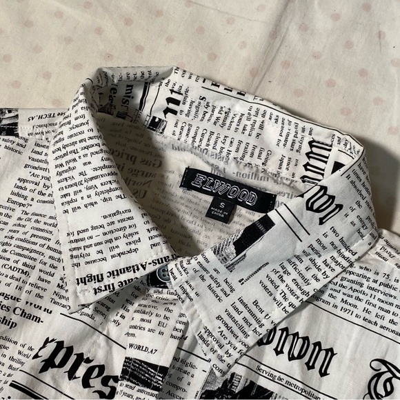 ELMWOOD NEWSPAPER PRINT MATCHING SET - Picture 10 of 14